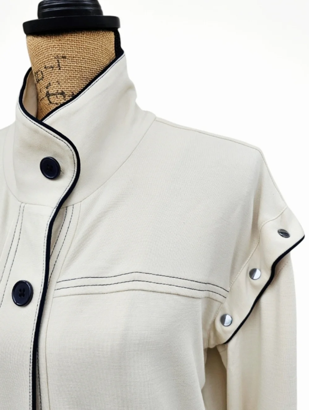 NWT Lysse Cream Jacket Convertible Detachable Sleeve Snap Button Coat, Size M